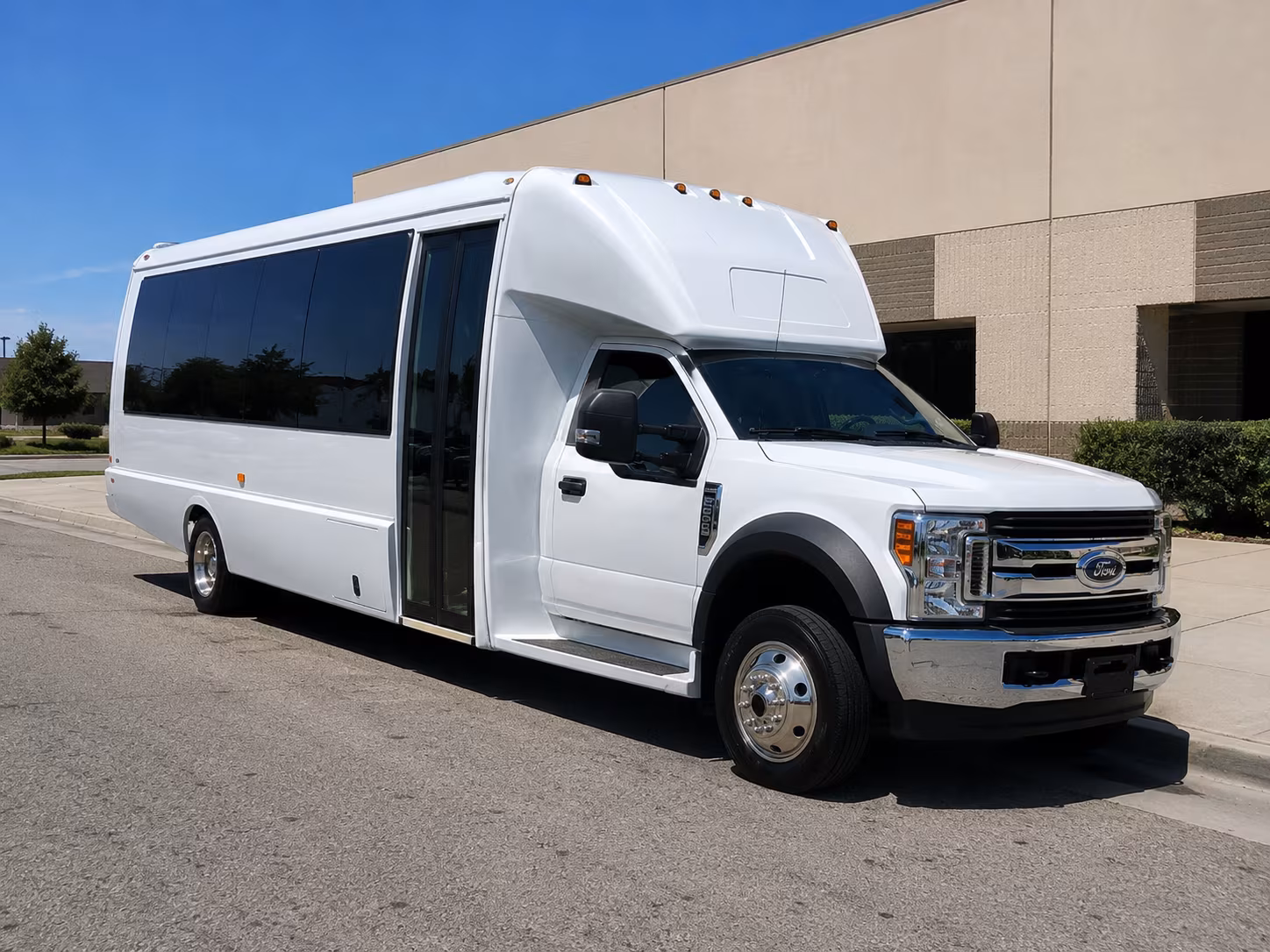 buses for clemson university campus tours and college prep field trips