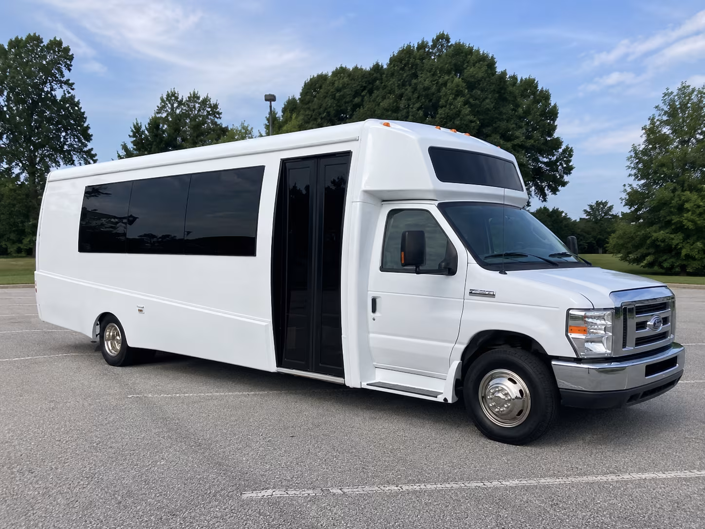 clemson 18 passenger party bus