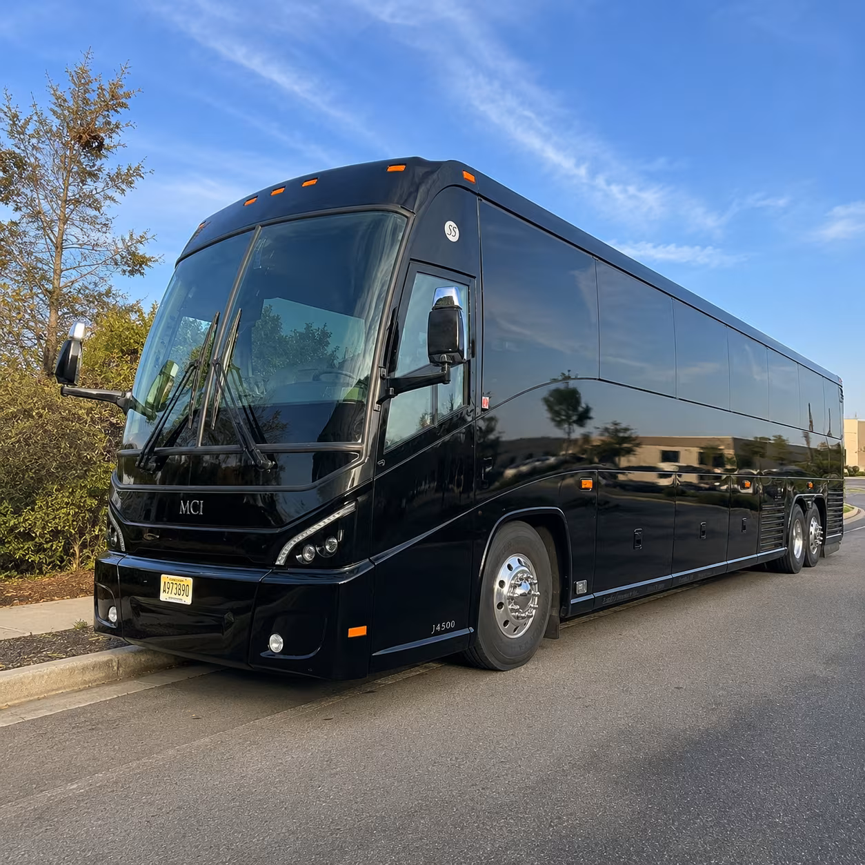 clemson 56 passenger charter bus
