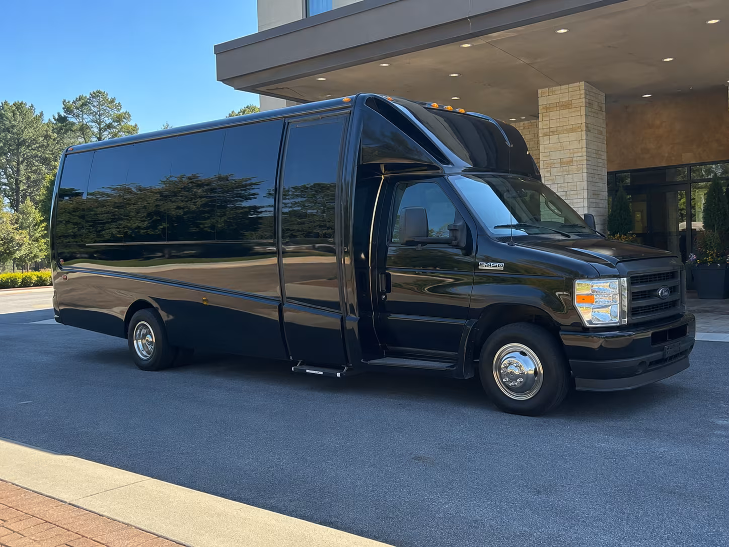 find the perfect transportation for your next corporate event 4