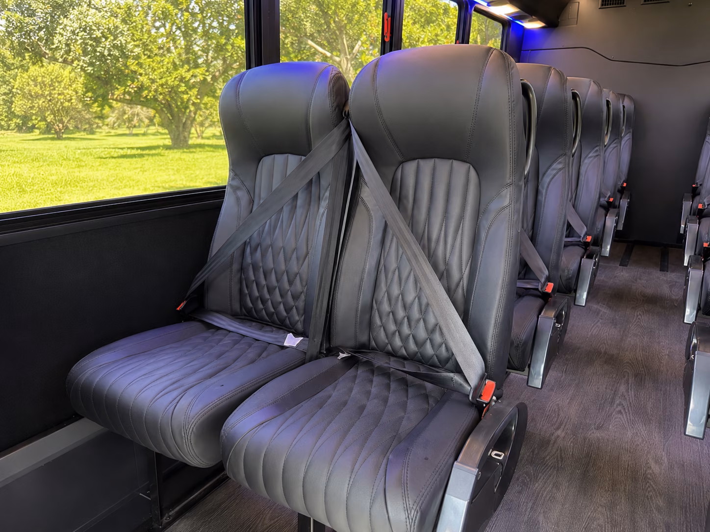 find the perfect transportation for your next winery tour 2